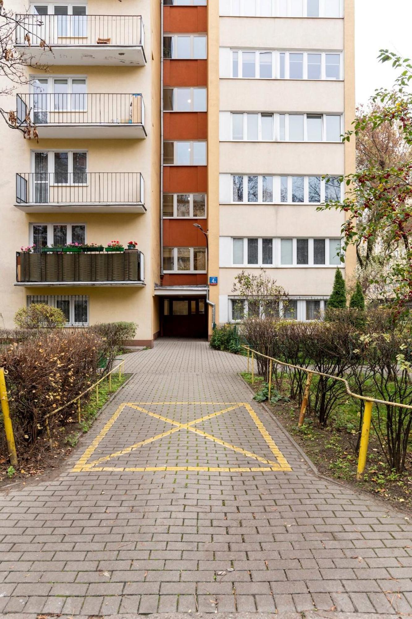 Przytulny I Cichy Apartament Blisko Centrum Warsaw Ngoại thất bức ảnh
